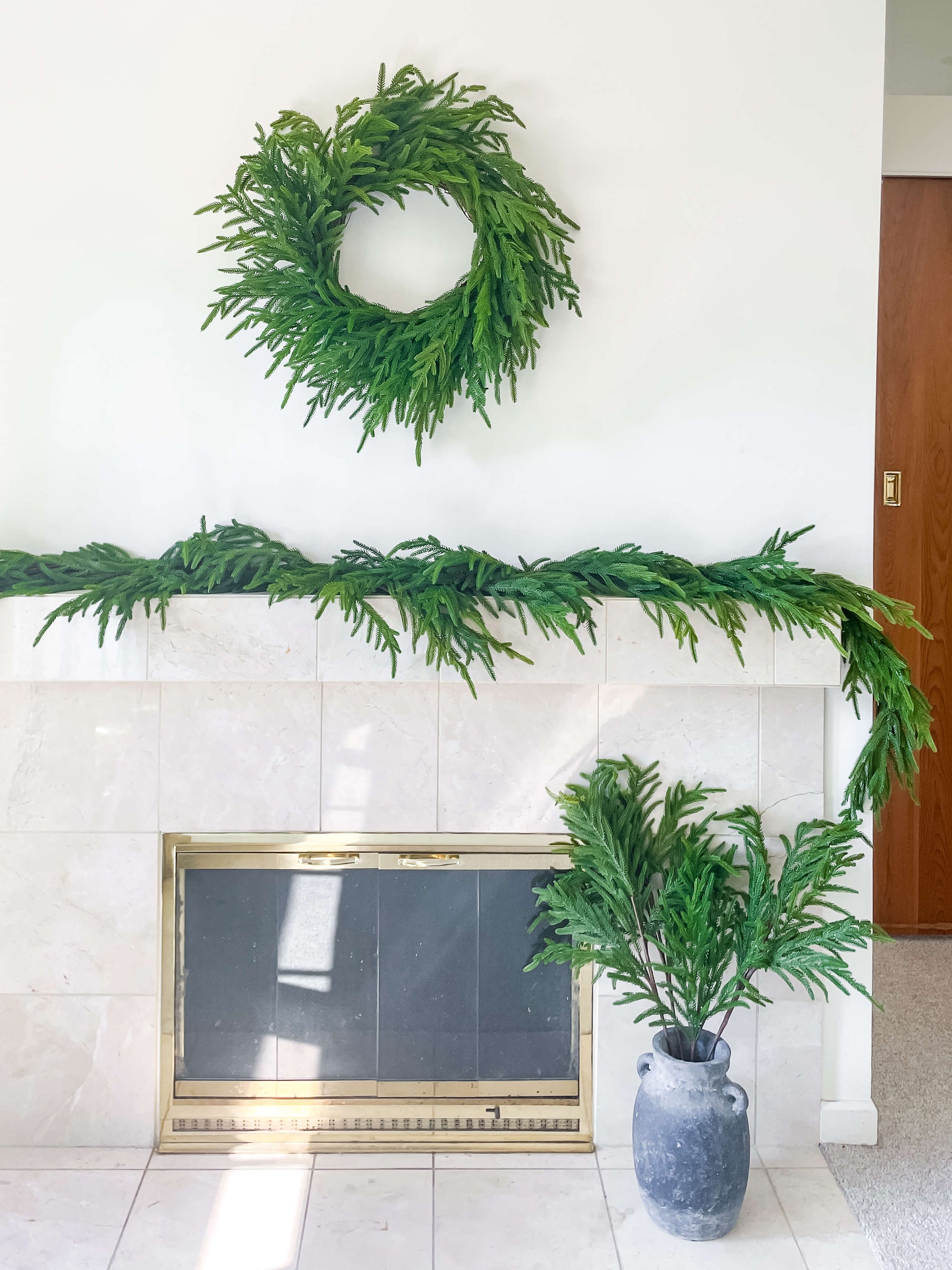 Norfolk Wreath 26&quot;