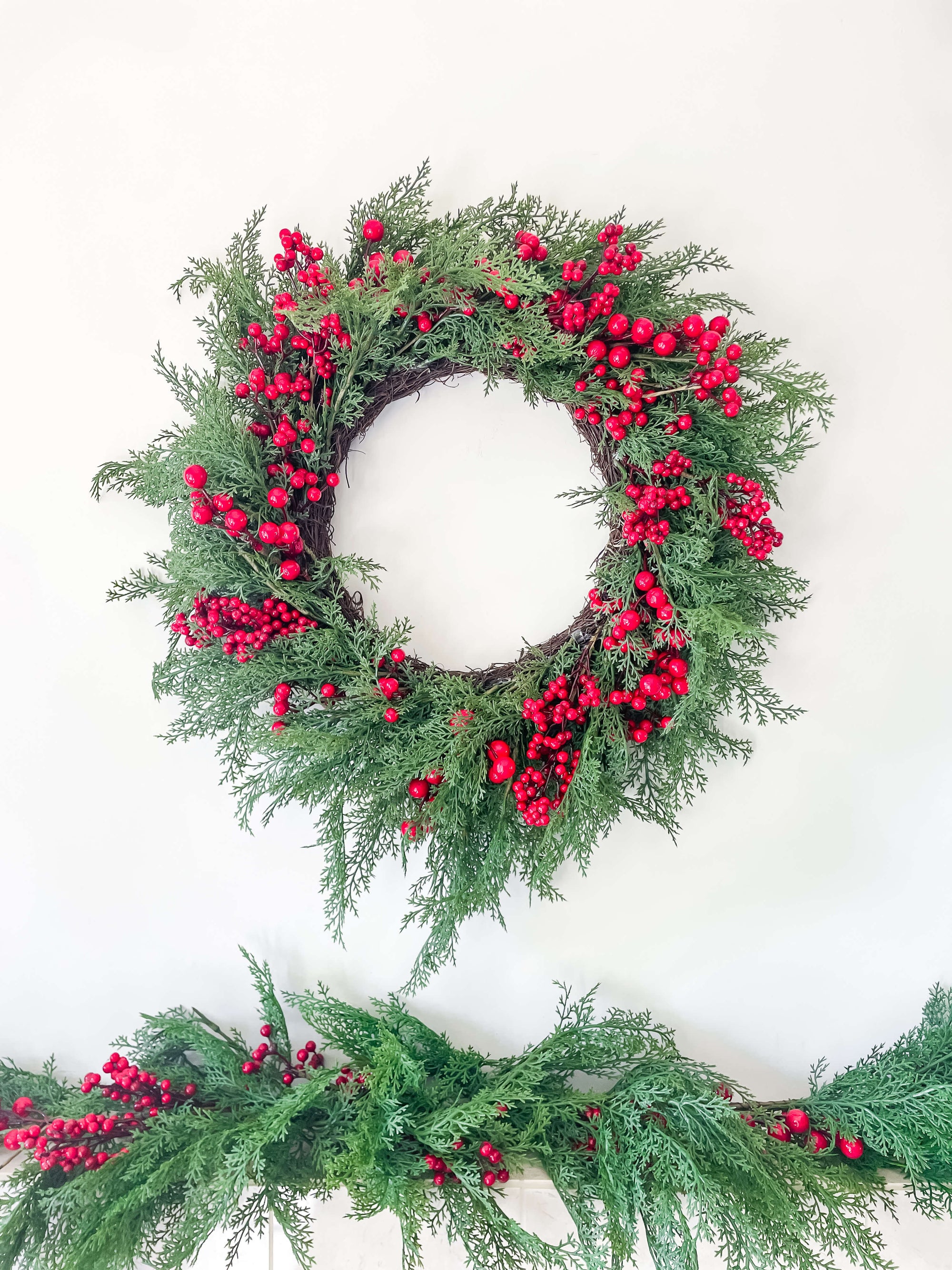Red Berry Cedar Garland 60&quot;