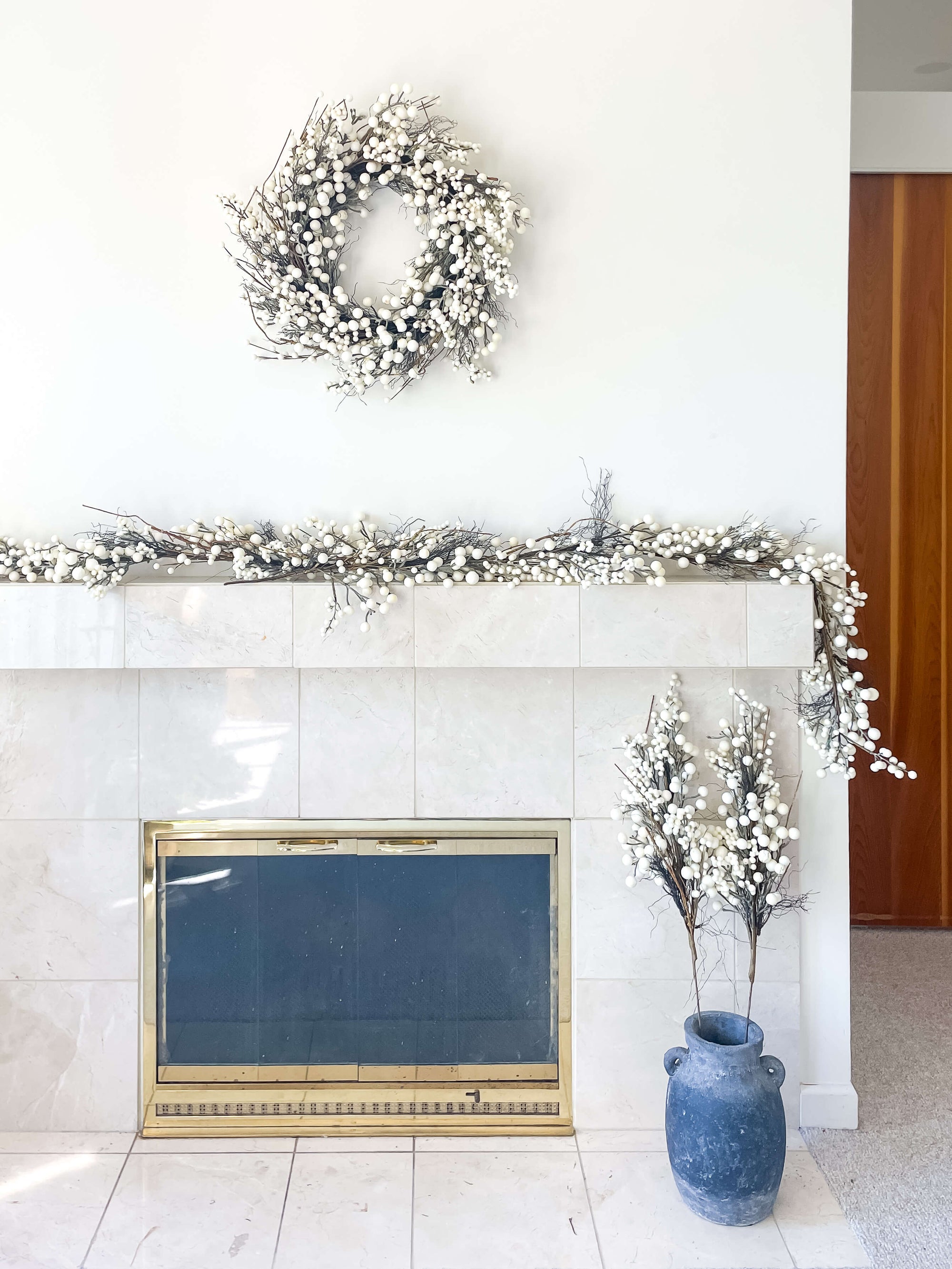 White Berry Garland 60&quot;