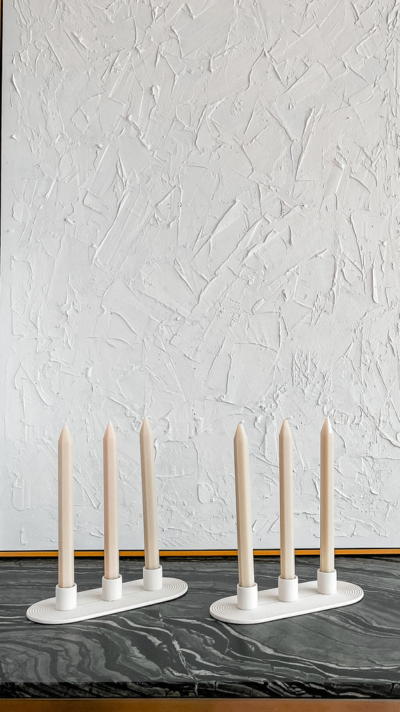 oval candle holder side view
